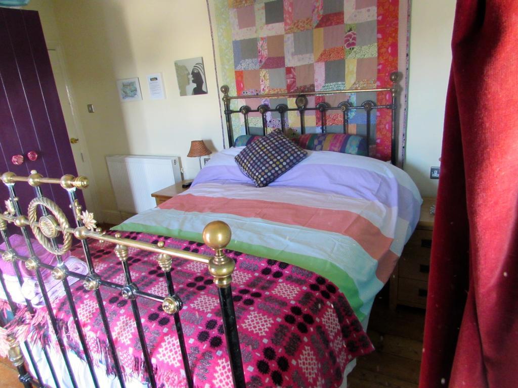 Western House Llangennith Room photo