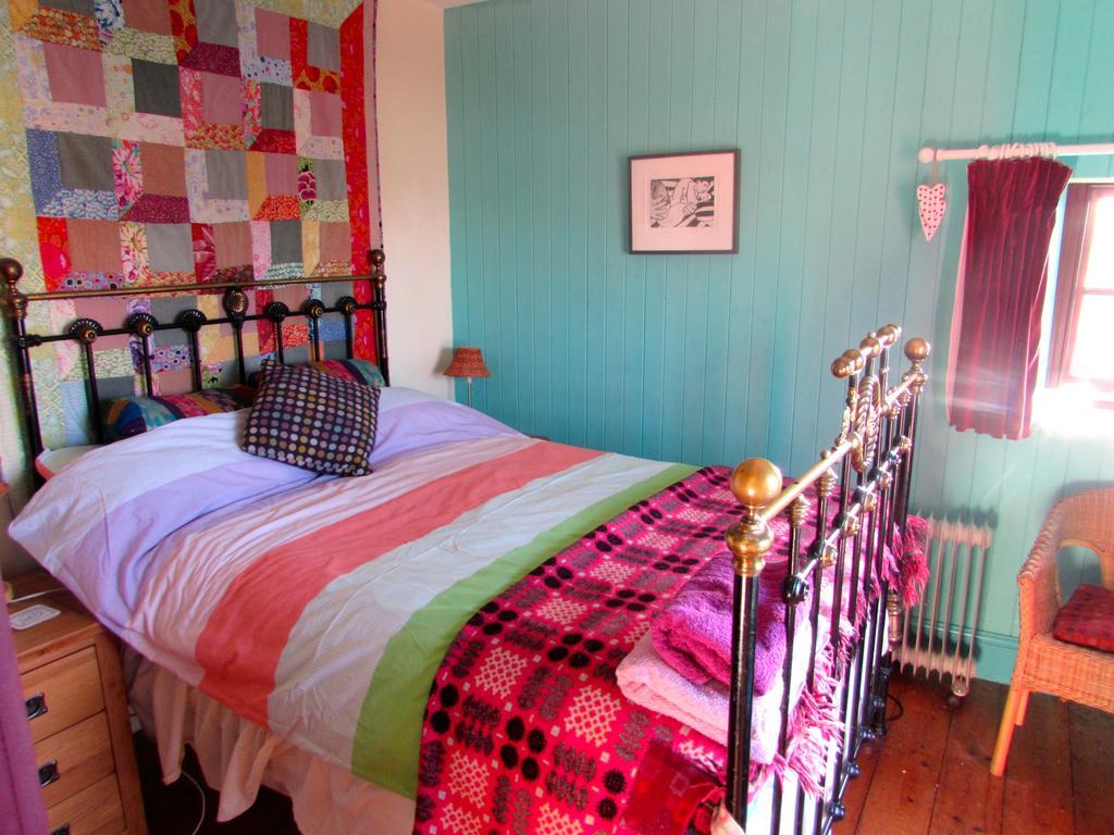 Western House Llangennith Room photo